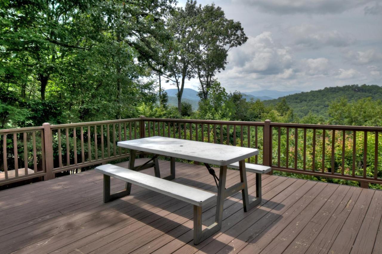 Champagne Chalet - Cuddleup Villa Morganton Exteriör bild