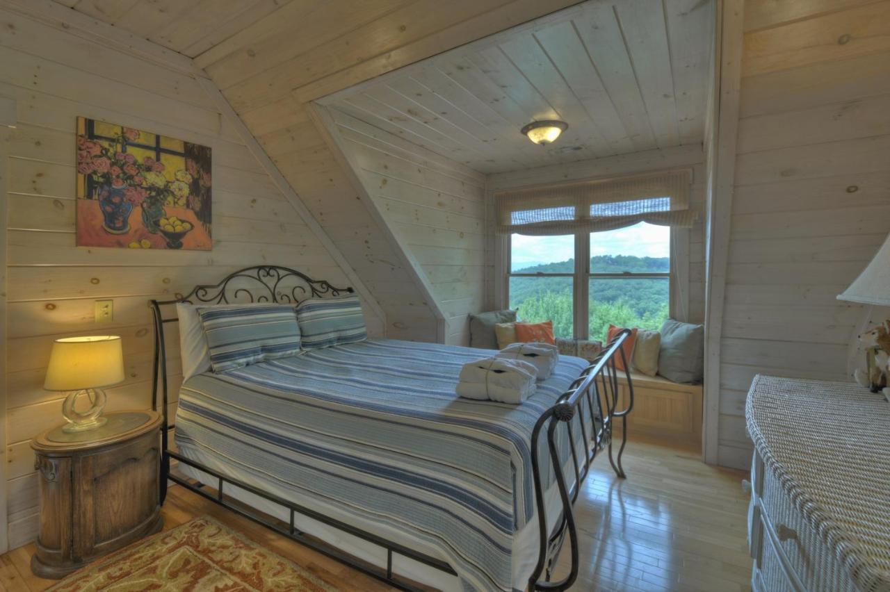 Champagne Chalet - Cuddleup Villa Morganton Exteriör bild